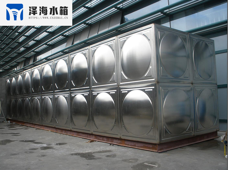 不銹鋼水箱廠家在裝置不銹鋼水箱時需要考慮哪些問題？